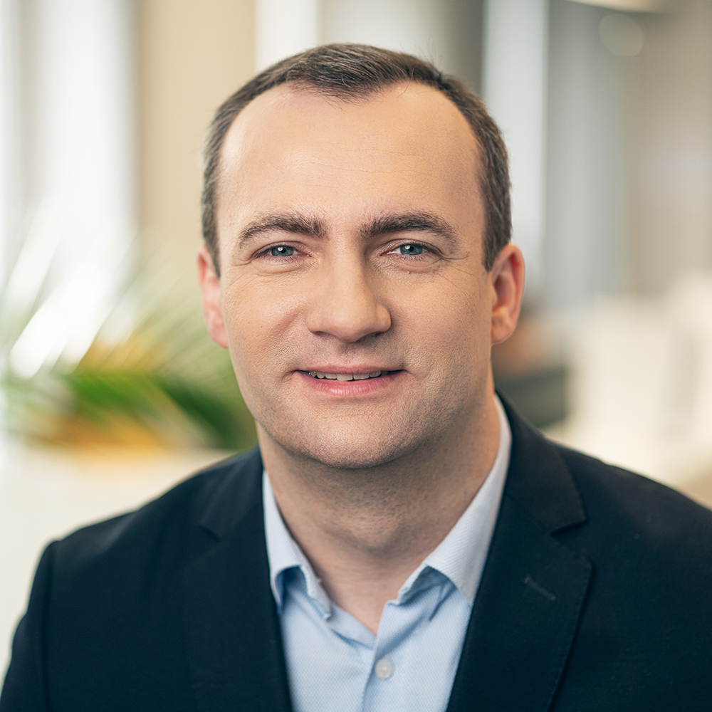Piotr STASZKIEWICZ