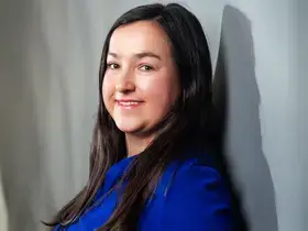 Izabela PETRYKOWSKA - Junior HR & Payroll Specialist